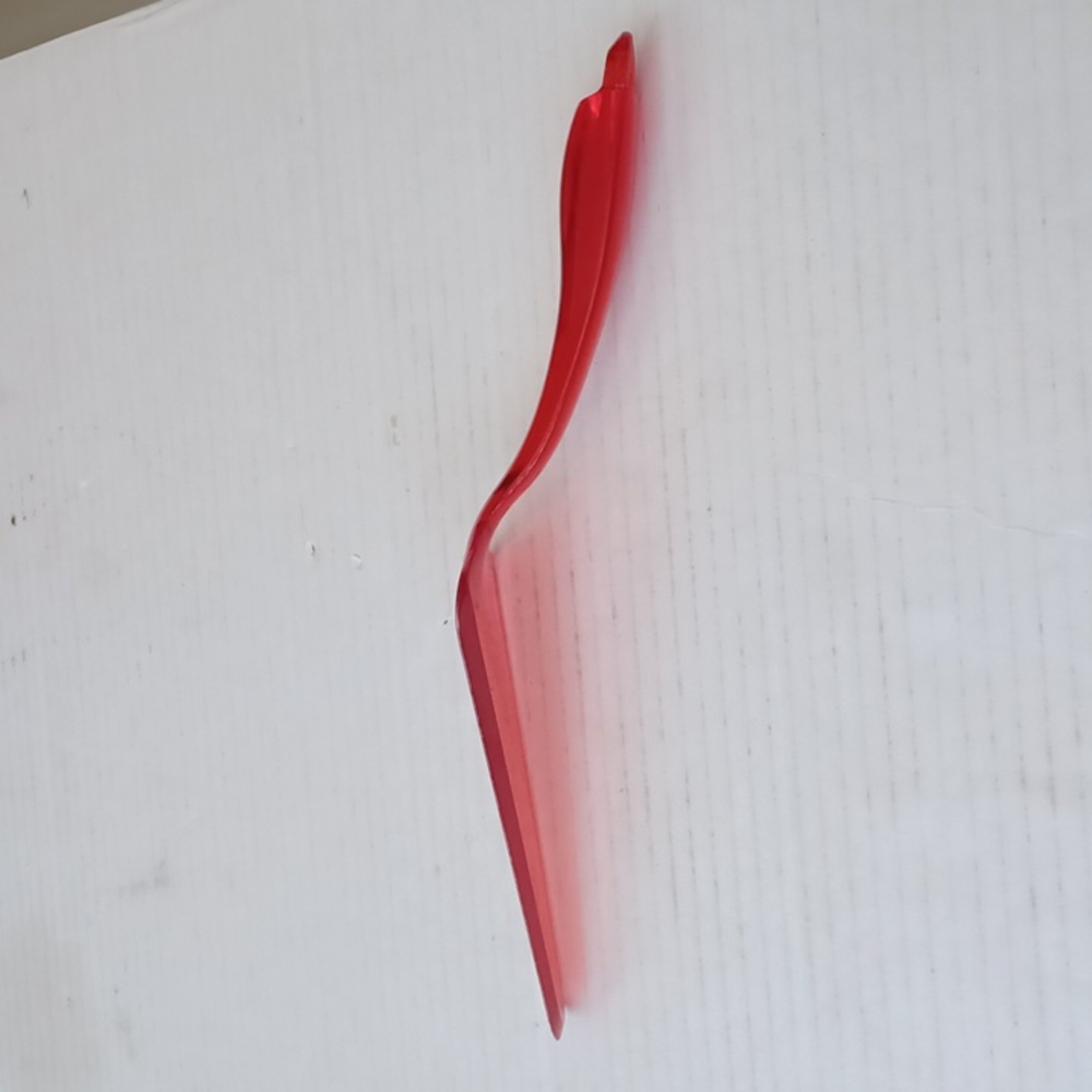 $4 Add-on Red Cake Server - Picture 3 of 4